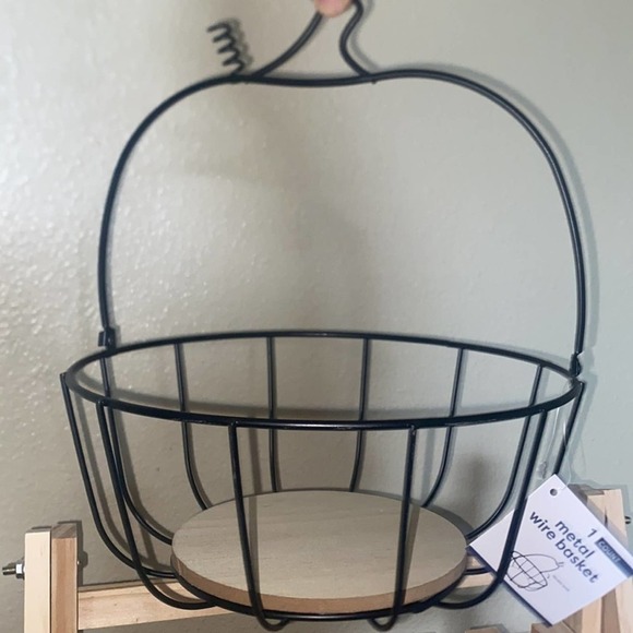 Target Bullseye Metal Wire Pumpkin Basket - Picture 4 of 4
